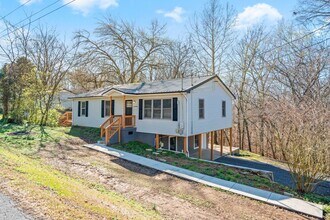 1642 Keesee Rd in Clarksville, TN - Building Photo - Building Photo