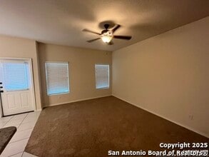 8708 Vista De Nubes in Converse, TX - Building Photo - Building Photo