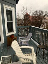 530 Cambridge St, Unit 3 in Boston, MA - Foto de edificio - Building Photo