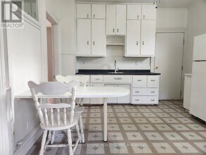 177 Chatham St in Brantford, ON - Building Photo - Building Photo