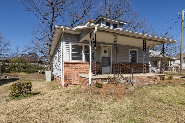 706 Leonard Ave in Kannapolis, NC - Building Photo - Building Photo