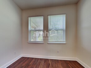 6245 Emerald Hls Wy in Wesley Chapel, FL - Building Photo - Building Photo