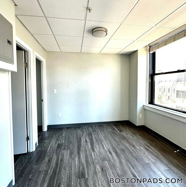 507 Main St in Worcester, MA - Building Photo