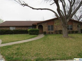 801 Cagle Ln in Harker Heights, TX - Building Photo