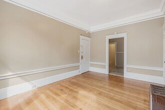 652-656-656 Clayton St in San Francisco, CA - Building Photo - Building Photo