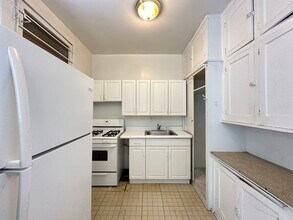 4402 N Winchester Ave in Chicago, IL - Building Photo - Building Photo