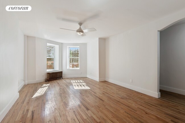 438 Lewis Ave in Brooklyn, NY - Building Photo - Building Photo