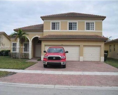 property at 1423 NE 40th Rd
