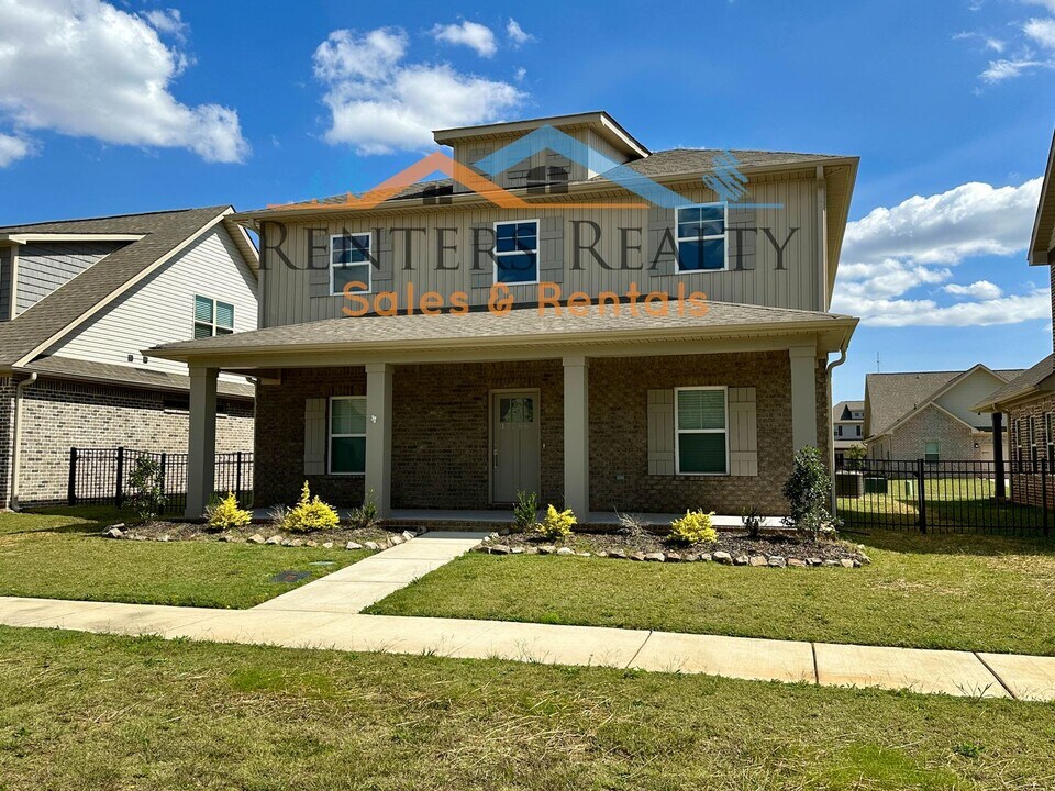 17266 Chelsea St in Athens, AL - Building Photo