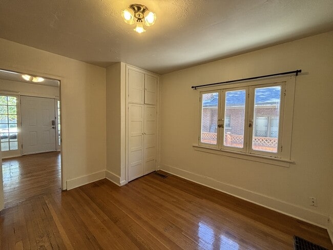 921 Princeton Ave S in Salt Lake City, UT - Building Photo - Building Photo