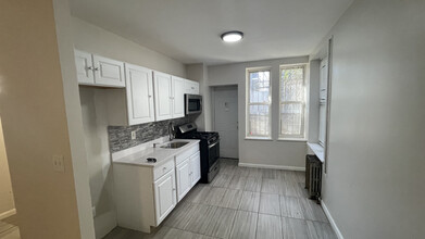 182 Rockaway Ave in Brooklyn, NY - Building Photo - Building Photo