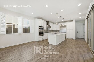 2342 W Gloria Ln in Phoenix, AZ - Building Photo - Building Photo