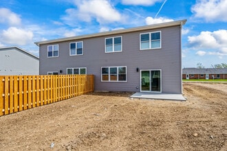 1509 Sage Ln in Harvard, IL - Building Photo - Building Photo