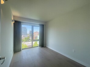 13680 41st Ave in Queens, NY - Building Photo - Building Photo