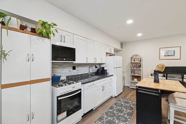 1829 Kater St in Philadelphia, PA - Building Photo - Building Photo