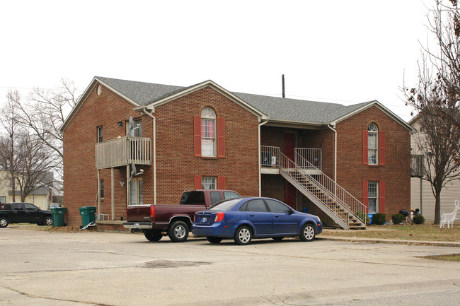 315-321 Midland Blvd in Shelbyville, KY - Building Photo - Building Photo