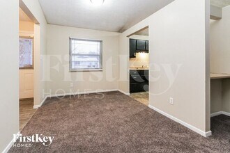 5519 Old Mill Ct in Indianapolis, IN - Building Photo - Building Photo