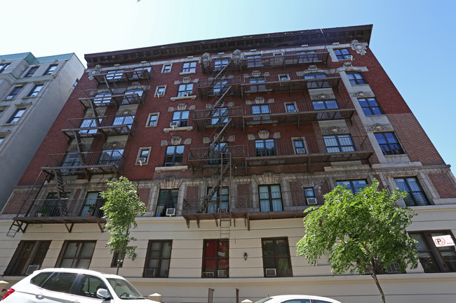 594-596 Riverside Dr in New York, NY - Building Photo - Building Photo