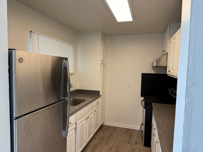 Surfside Palms Apartments