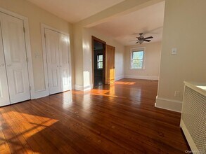 837 White Plains Rd in Scarsdale, NY - Building Photo - Building Photo