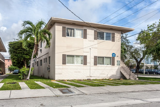 701 SW 5th St in Miami, FL - Building Photo - Building Photo