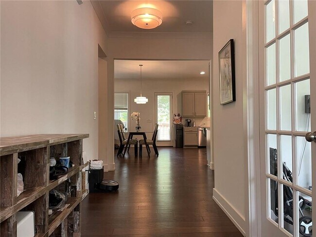 3384 Kelowna Ct in Tucker, GA - Foto de edificio - Building Photo