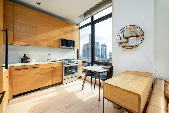 property at 10 Provost St