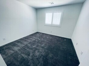 1330 Cactus Bud Pl in North Las Vegas, NV - Building Photo - Building Photo