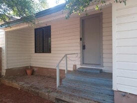 2808 Windsor Rd in Austin, TX - Building Photo