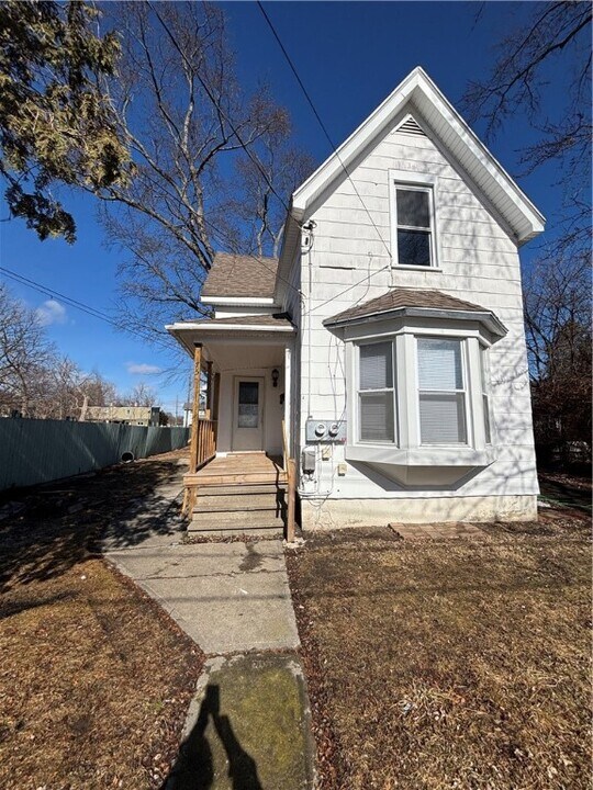 759 Carpenter St in Elmira, NY - Building Photo