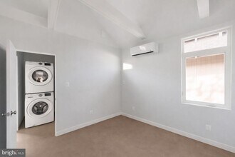 1209 Gallatin St NW in Washington, DC - Building Photo - Building Photo