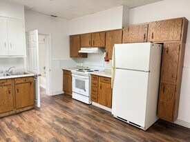 225 N 3rd St in Columbia, PA - Building Photo