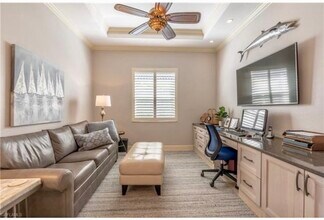 7739 Martino Cir in Naples, FL - Foto de edificio - Building Photo