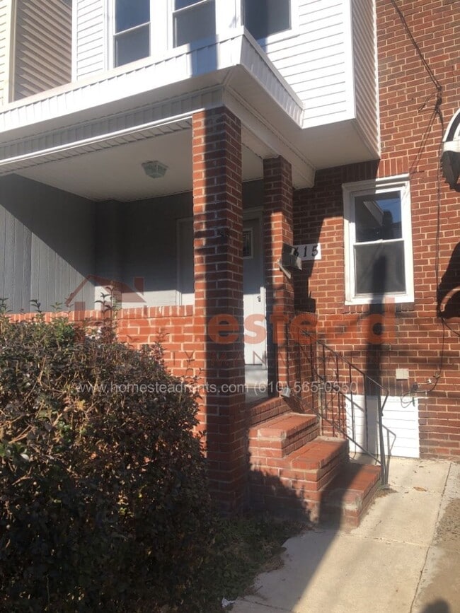 315 Greenway Ave