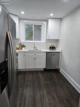 308 Eastway Ct in Baltimore, MD - Building Photo - Building Photo