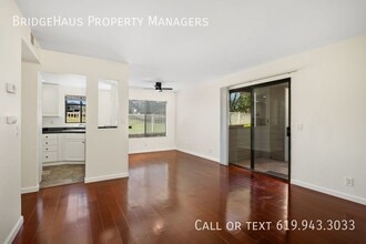 1087 Shadowridge Dr in Vista, CA - Building Photo - Building Photo