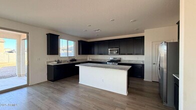 36658 W San Alvarez Ave in Maricopa, AZ - Building Photo - Building Photo