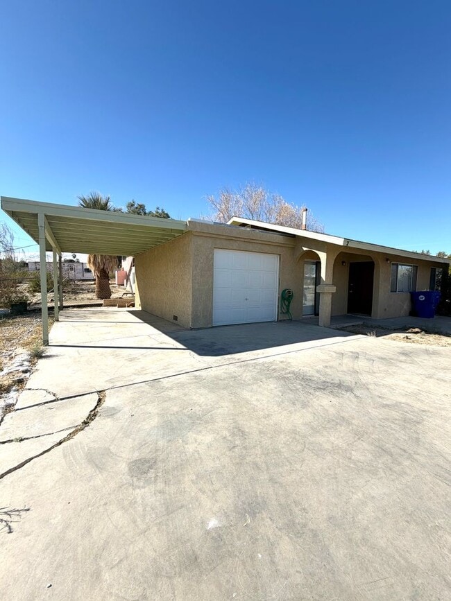 property at 73445 Sunnyvale Dr