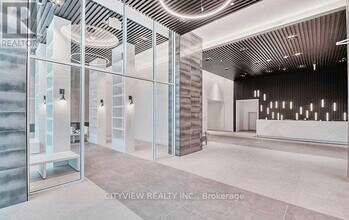 2489 Taunton Rd in Oakville, ON - Building Photo - Building Photo