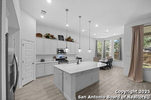 10619 Revolver Trl in San Antonio, TX - Building Photo - Building Photo