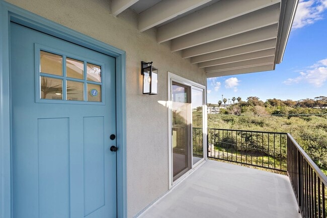 property at 213 Avenida Lobeiro