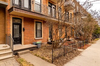 5543-5557 9E Av in Montréal, QC - Building Photo - Building Photo