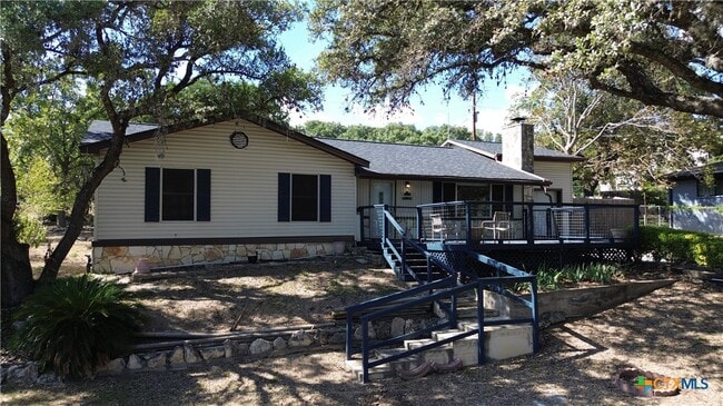 property at 103 Crestview Dr