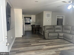 25211 Lettner Ln in Rhoadesville, VA - Foto de edificio - Building Photo