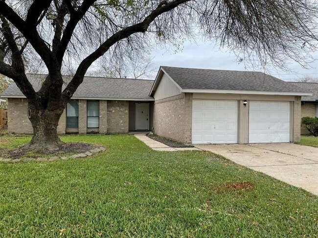 property at 1005 Canyon Springs Dr