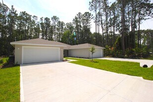71 Pony Express Dr in Palm Coast, FL - Building Photo