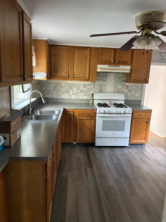 property at 147 W Parker St