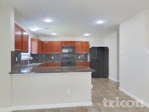 10914 Tipton Oaks Dr in Richmond, TX - Foto de edificio - Building Photo