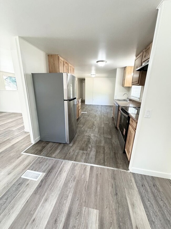 property at 5613 257 St E