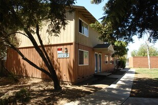 1187-1189 Mesa Dr in San Jose, CA - Building Photo